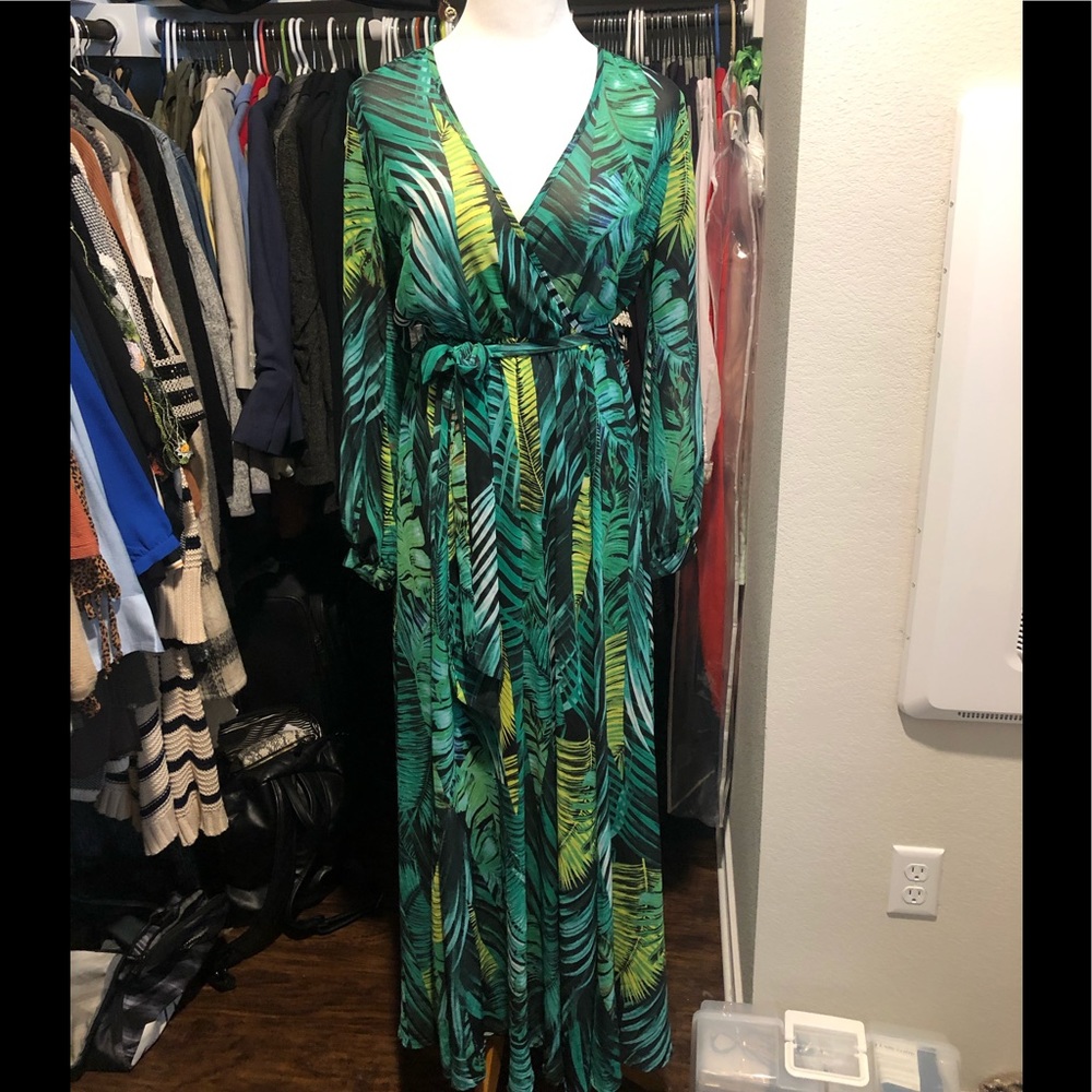 Palm Leaf Maxi-JLO look a like